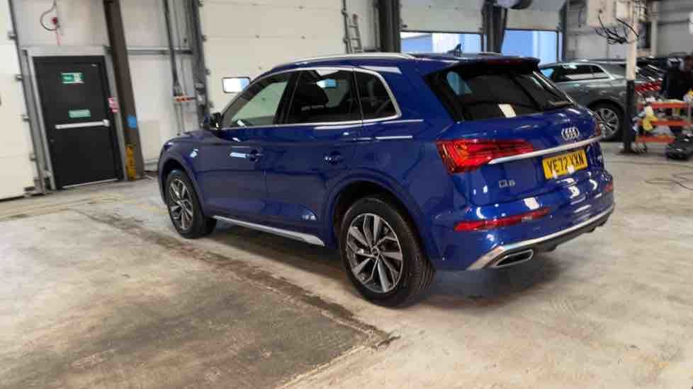 More views of Audi Q5