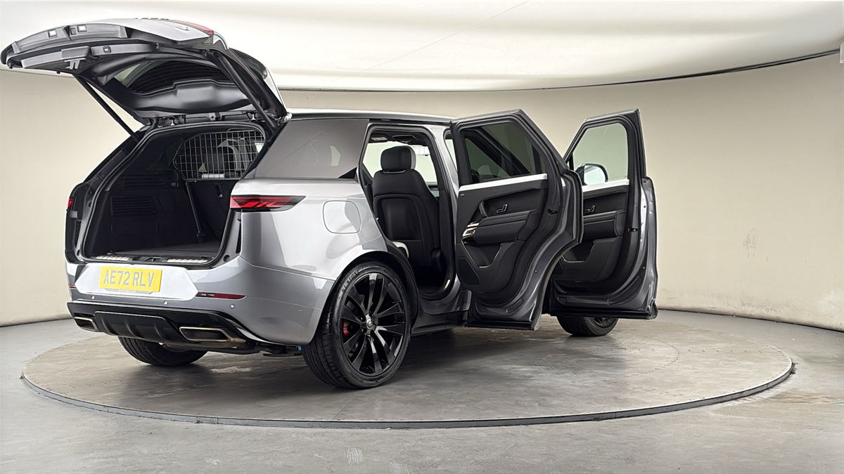 More views of Land Rover Range Rover Sport