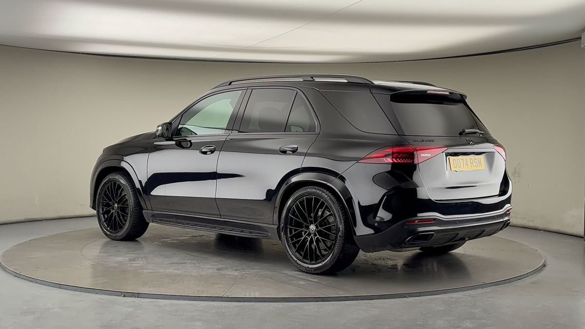 More views of Mercedes-Benz GLE