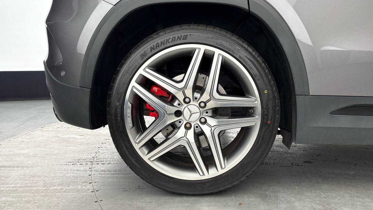 Mercedes-Benz GLA Image 10