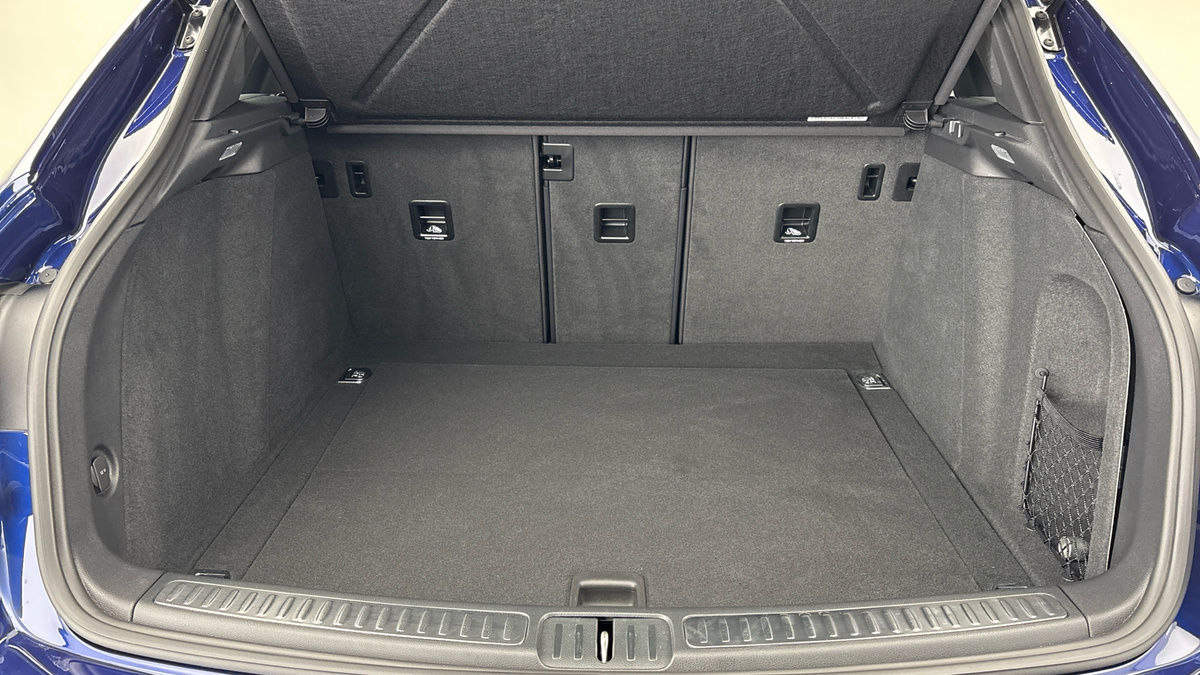 Porsche Macan Image 11