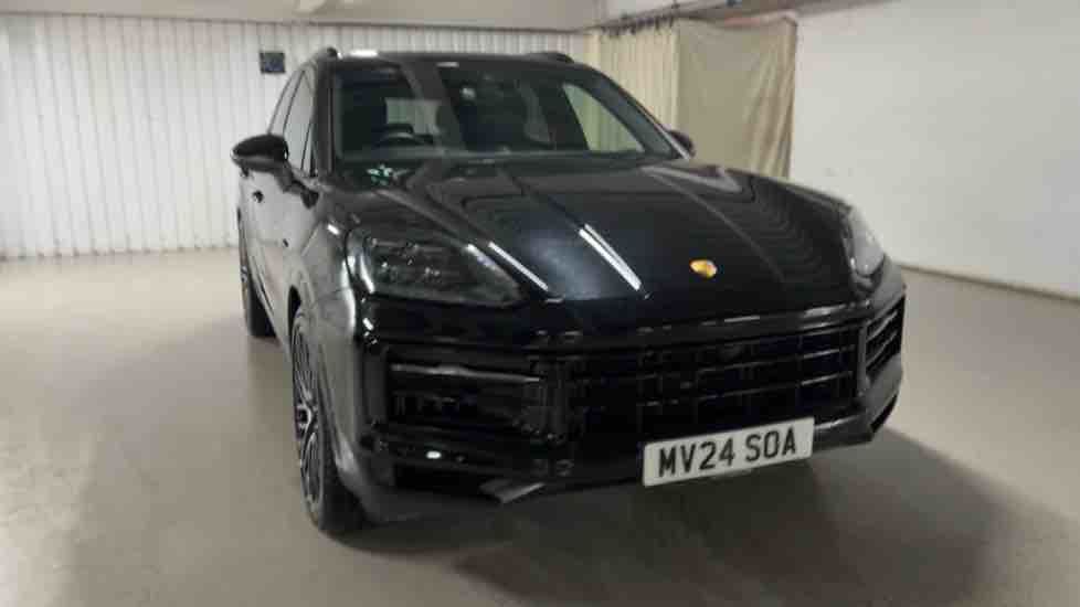 More views of Porsche Cayenne