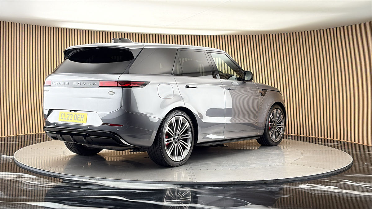 More views of Land Rover Range Rover Sport