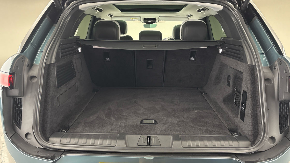 Land Rover Range Rover Sport Image 11