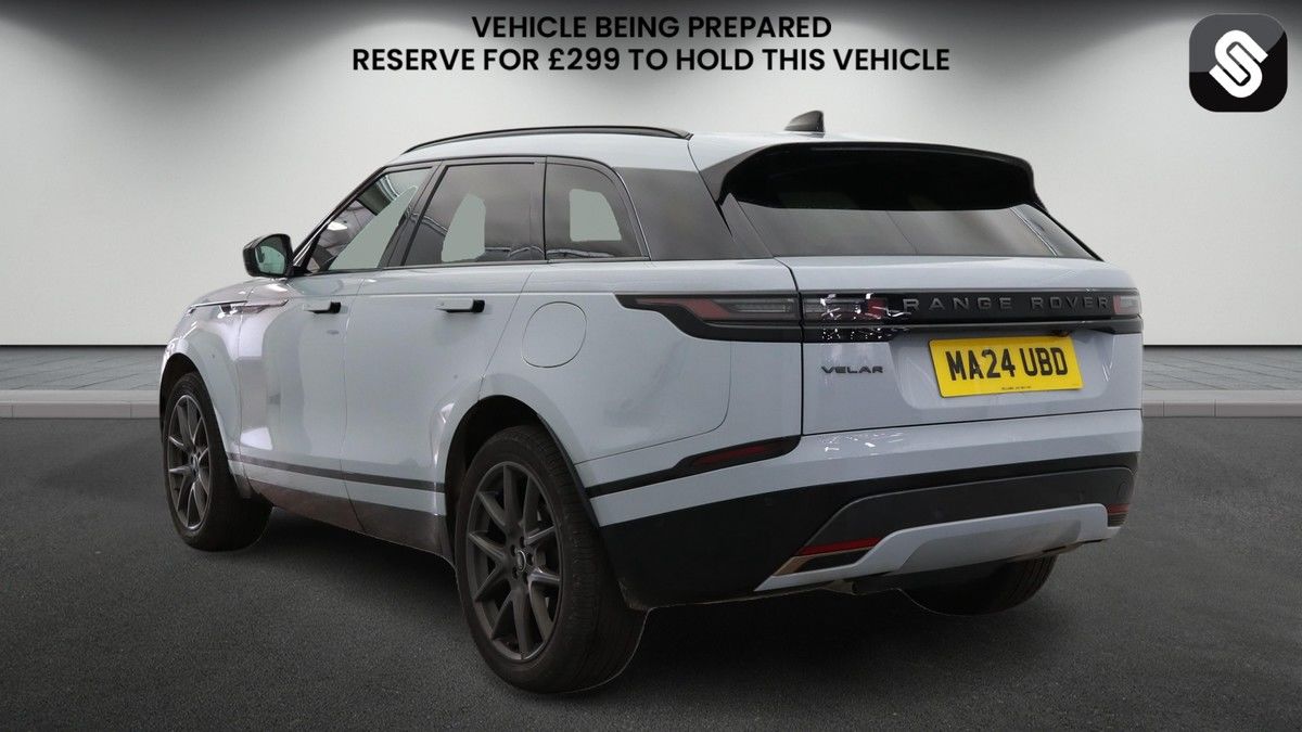 Land Rover Range Rover Velar Image 3
