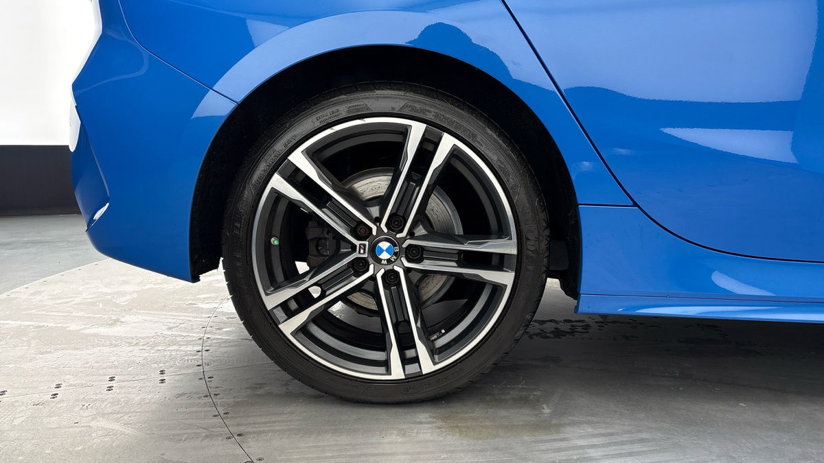 BMW 1 Series Image 10