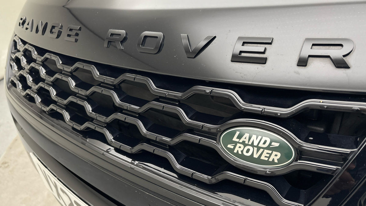 Land Rover Range Rover Evoque Image 24