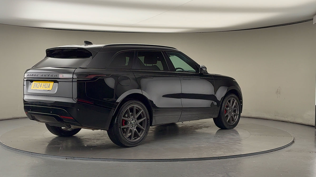 Land Rover Range Rover Velar Image 21