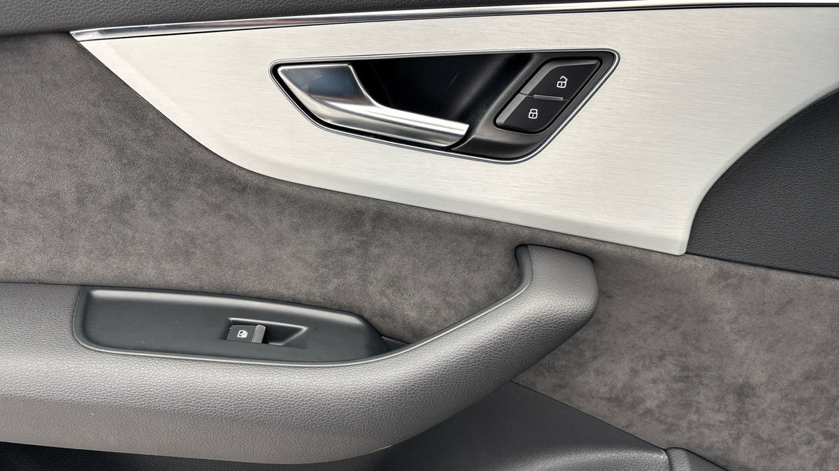 Audi Q7 Image 19