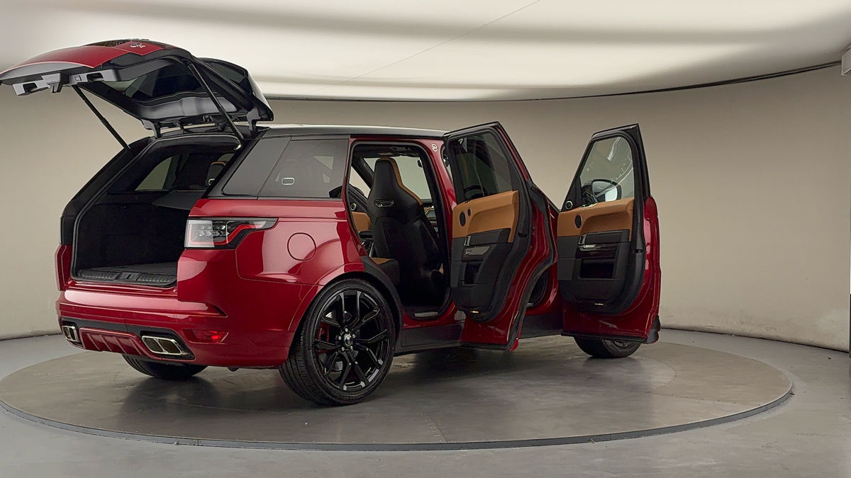 More views of Land Rover Range Rover Sport