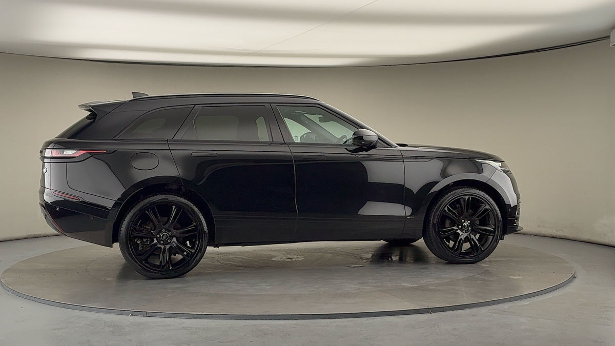More views of Land Rover Range Rover Velar