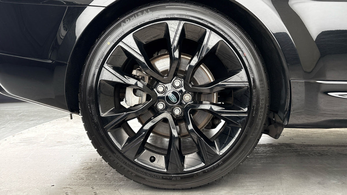 Land Rover Range Rover Sport Image 10