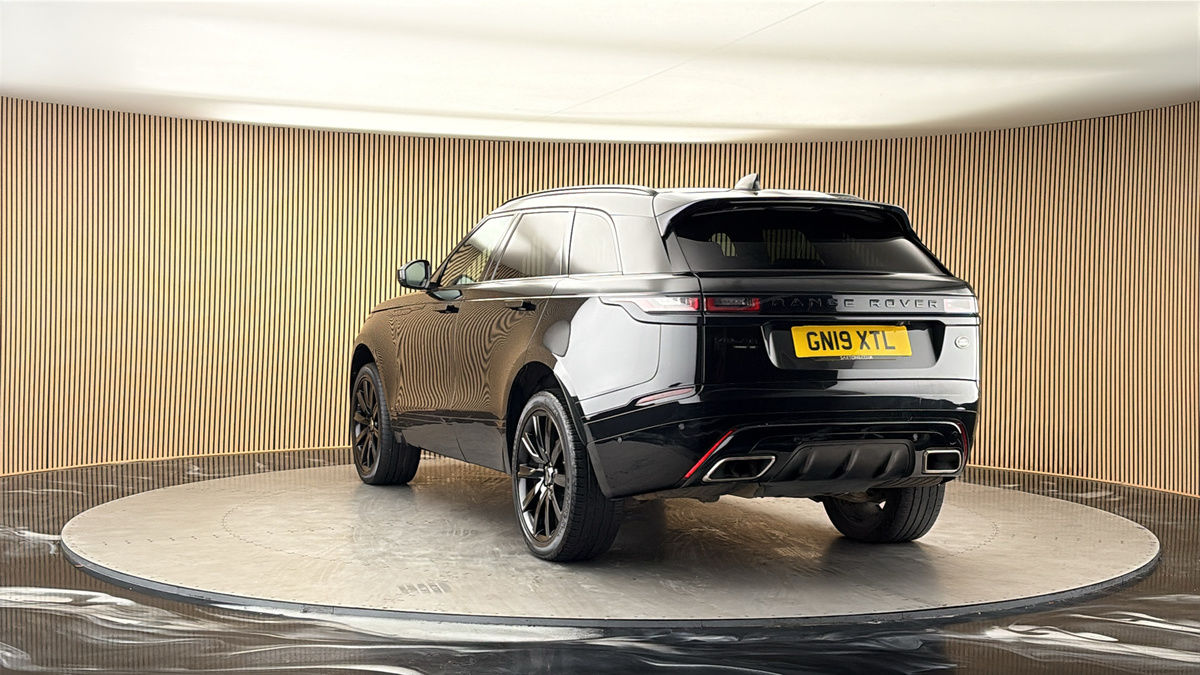 More views of Land Rover Range Rover Velar
