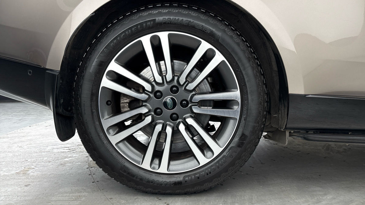 Land Rover Range Rover Image 10