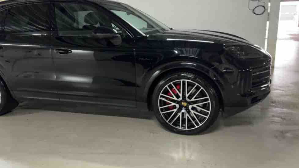 More views of Porsche Cayenne