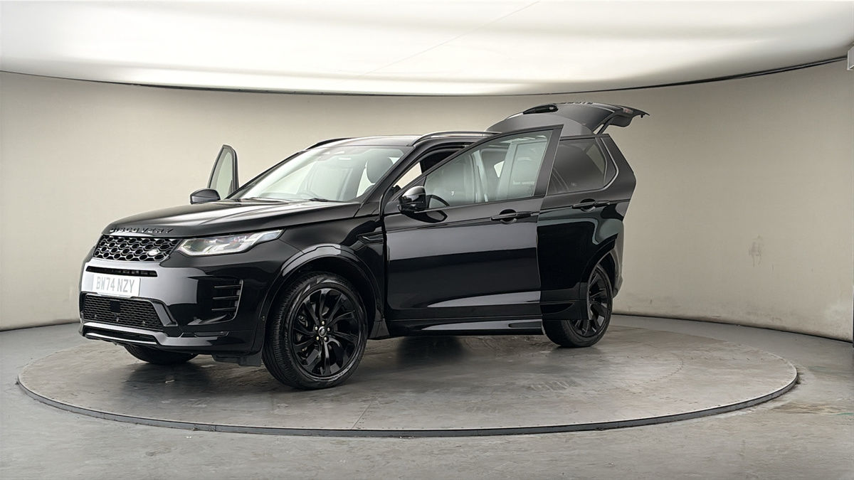 Land Rover Discovery Sport Image 22