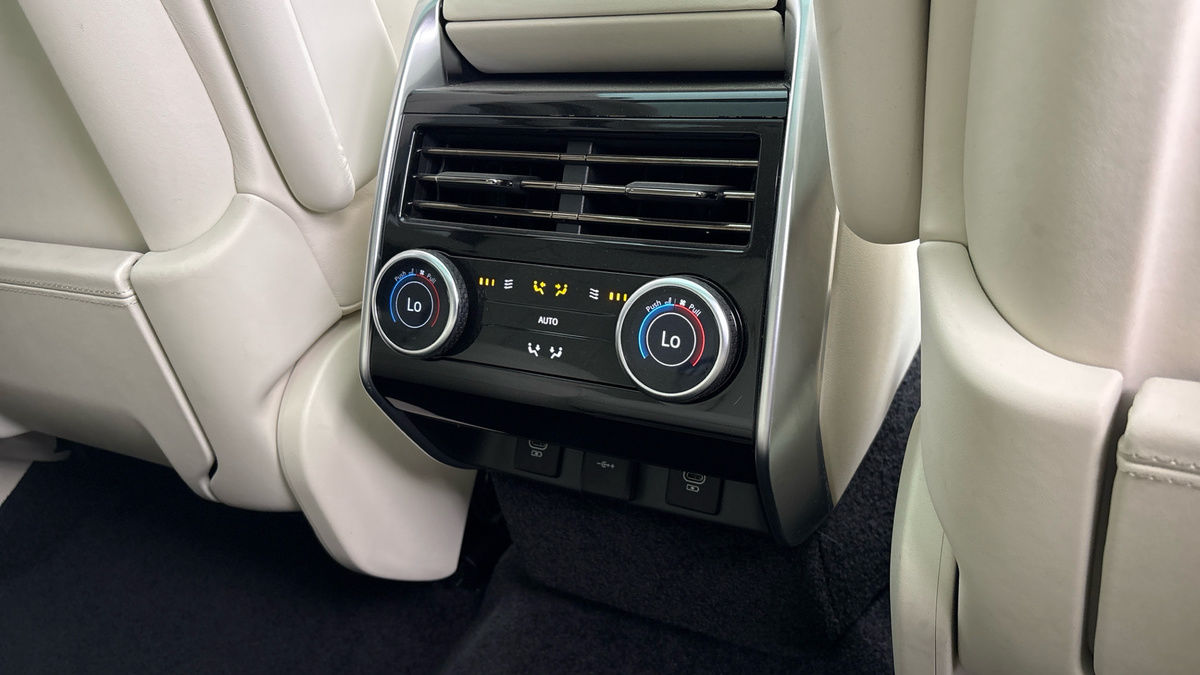 Land Rover Range Rover Image 32