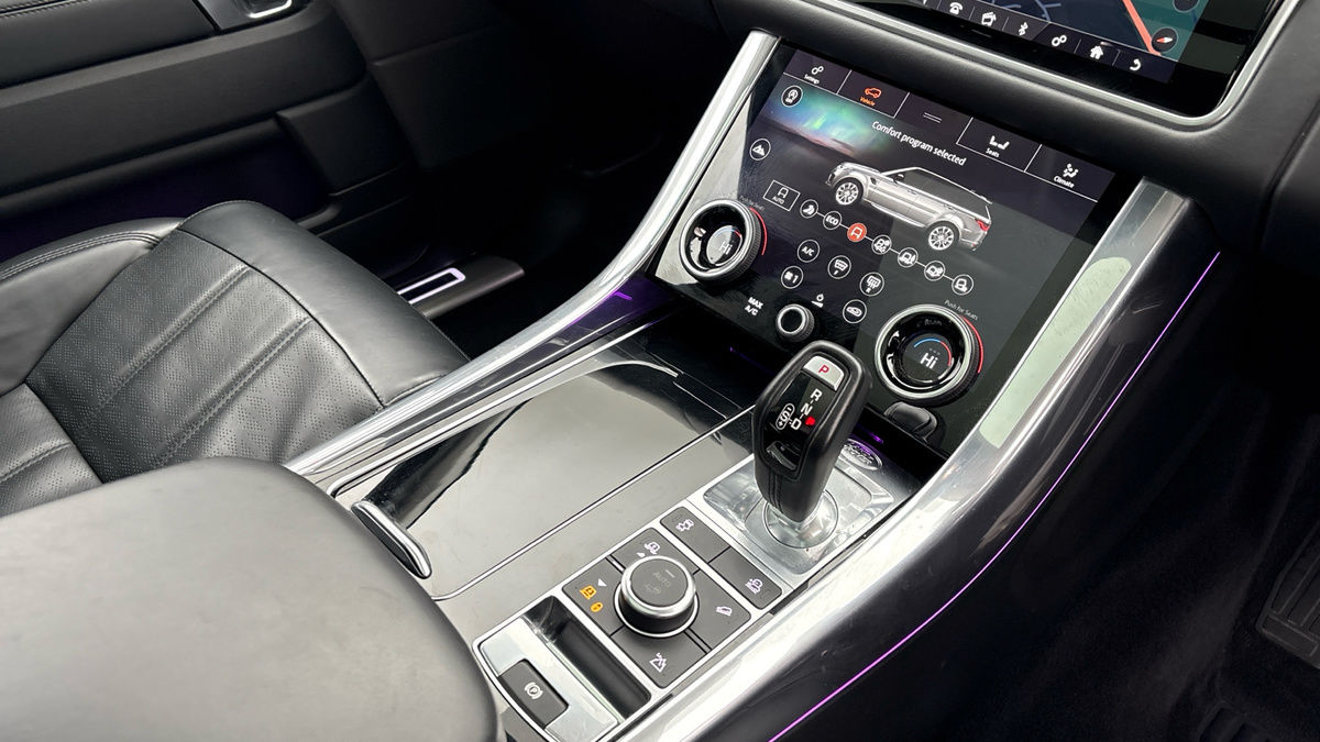 Land Rover Range Rover Sport Image 18
