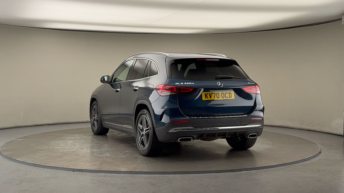 More views of Mercedes-Benz GLA