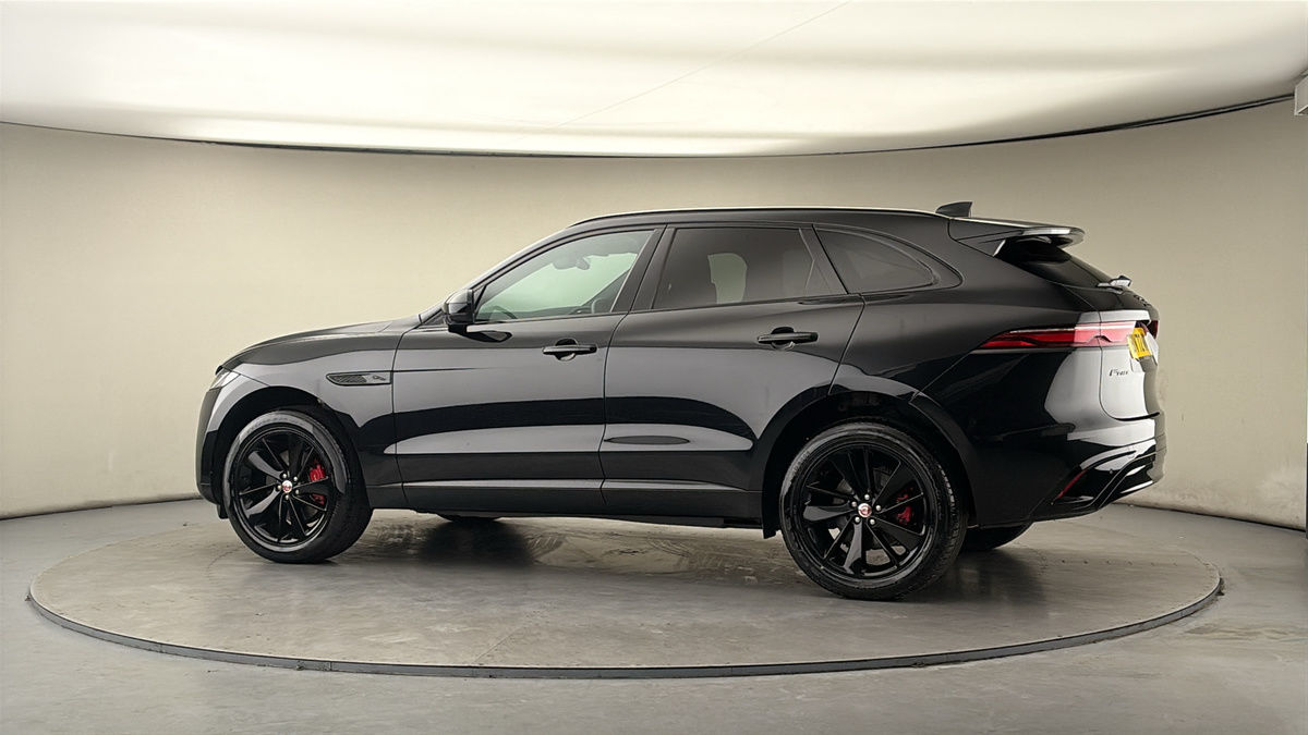 More views of Jaguar F-PACE
