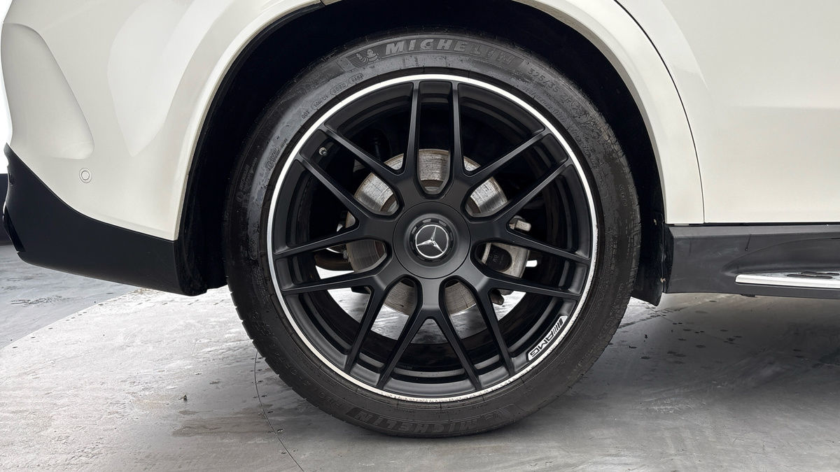 Mercedes-Benz GLE Image 10