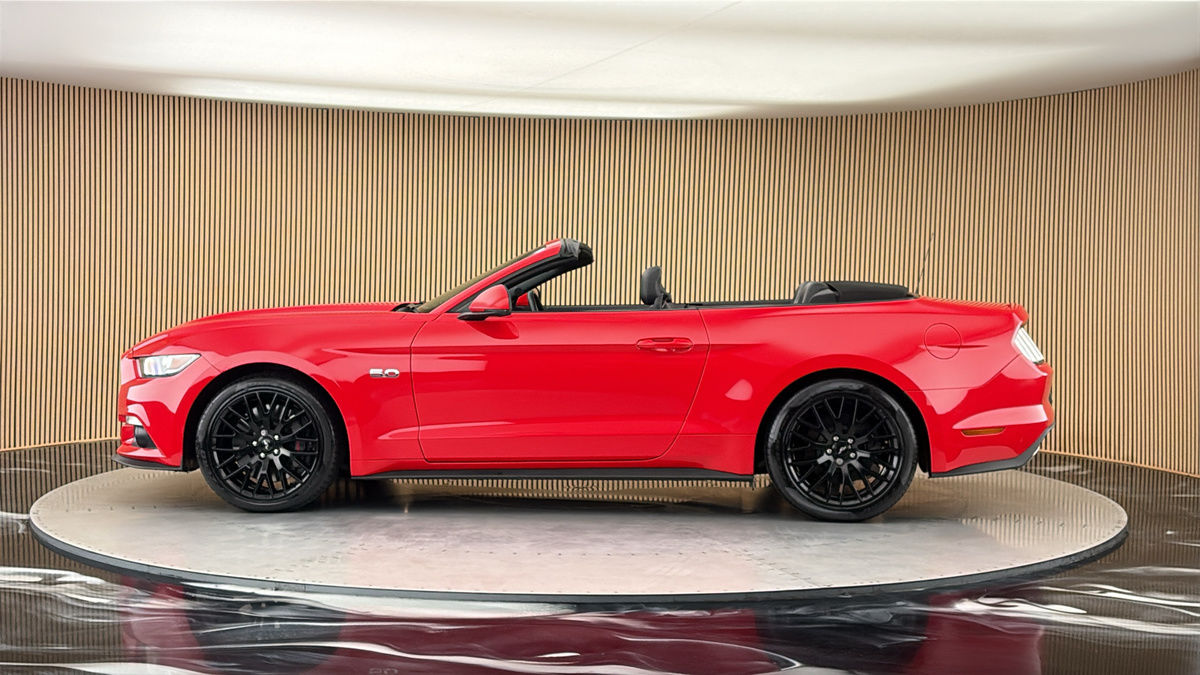 More views of Ford Mustang