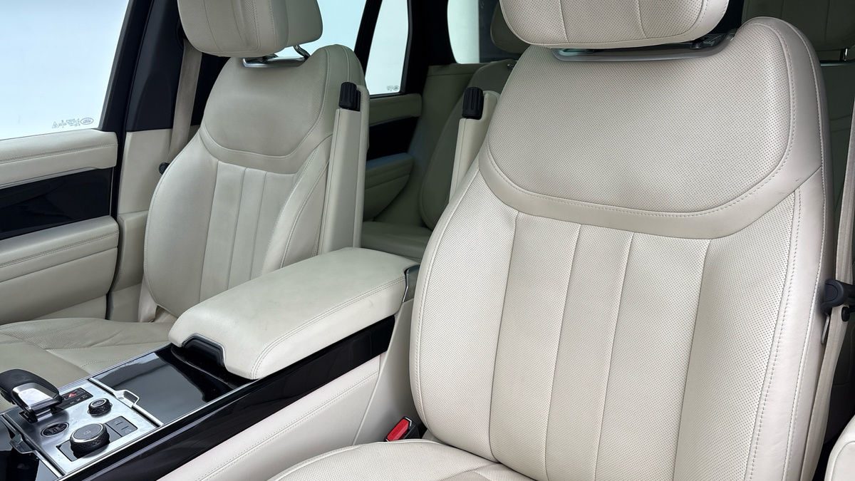 Land Rover Range Rover Image 7