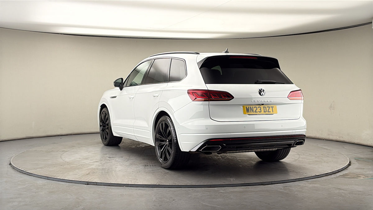 More views of Volkswagen Touareg