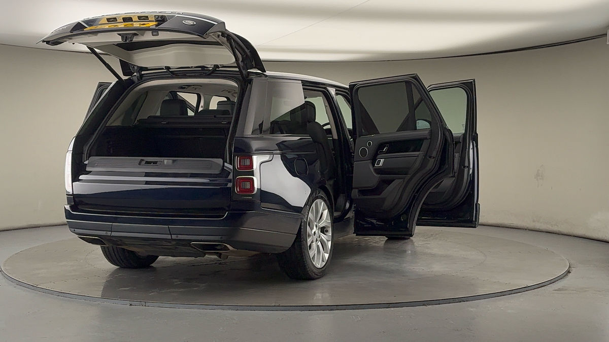 More views of Land Rover Range Rover