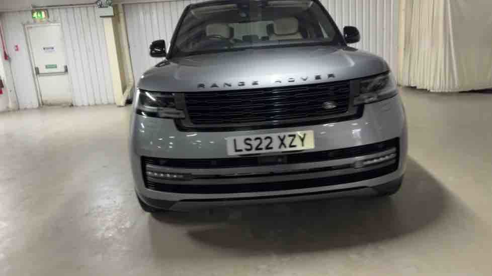 More views of Land Rover Range Rover