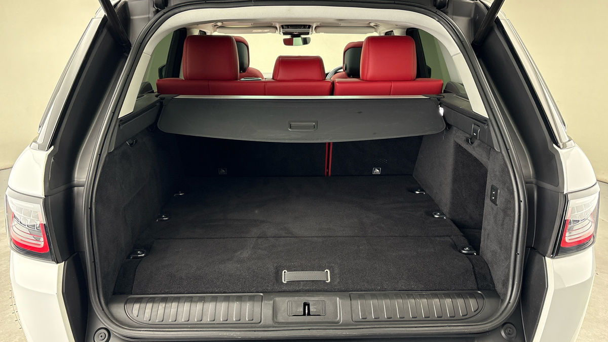 Land Rover Range Rover Sport Image 11