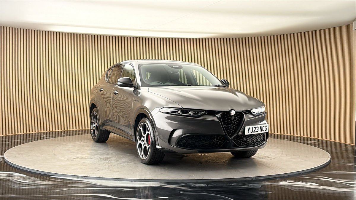 More views of Alfa Romeo Tonale