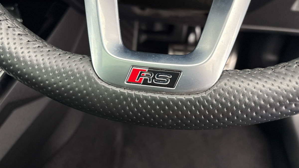 Audi RS3 Image 25