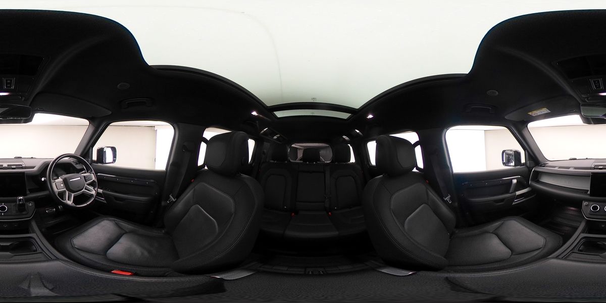 More views of Land Rover Defender 110