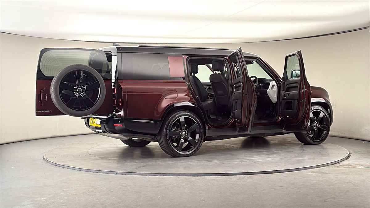 More views of Land Rover Defender 130