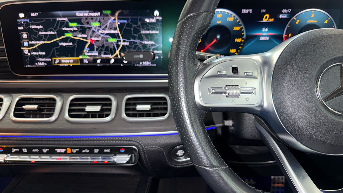 Mercedes-Benz GLE Image 13
