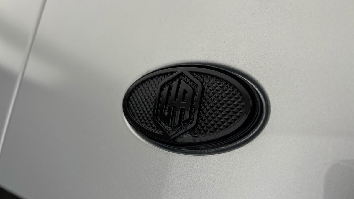 Land Rover Defender 110 Urban Image 29