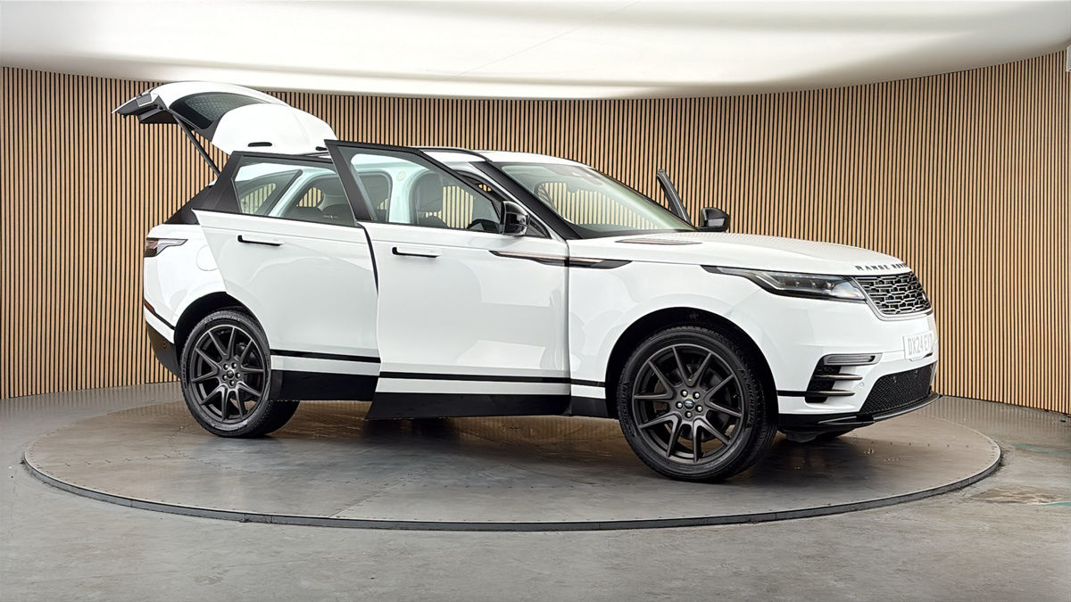 More views of Land Rover Range Rover Velar
