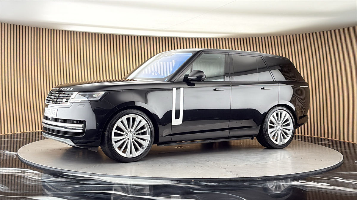 More views of Land Rover Range Rover
