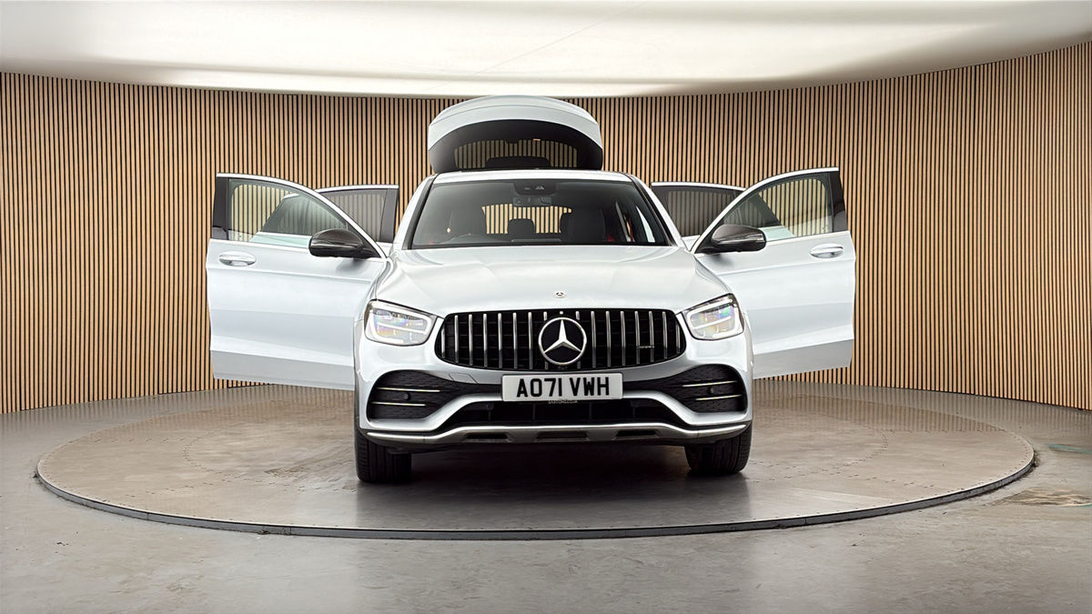 More views of Mercedes-Benz GLC