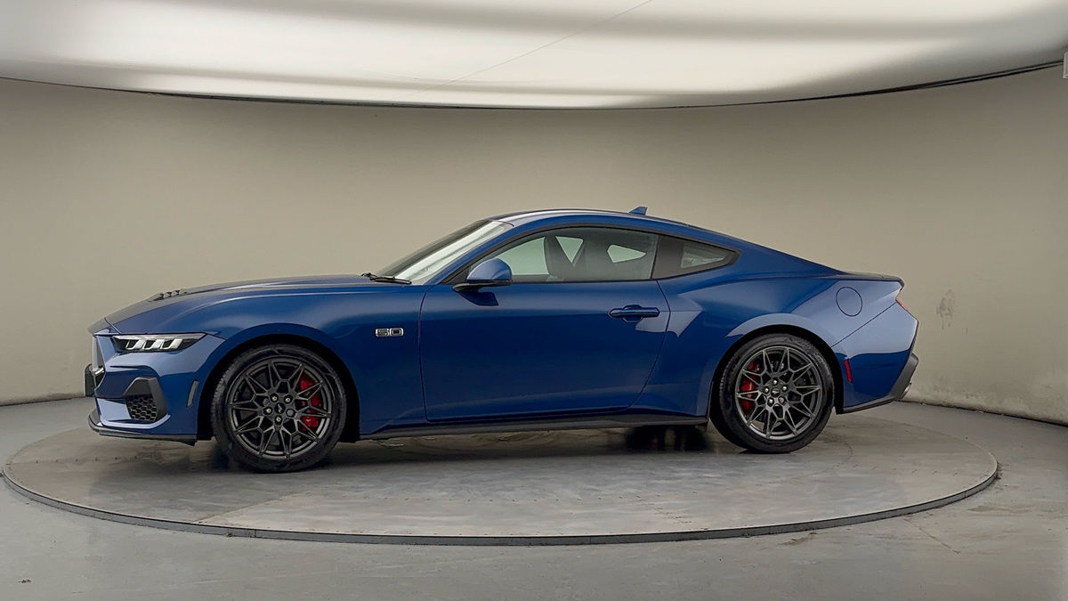 More views of Ford Mustang