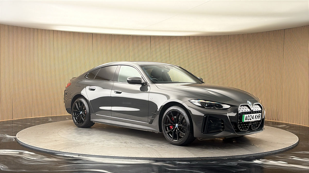 More views of BMW i4