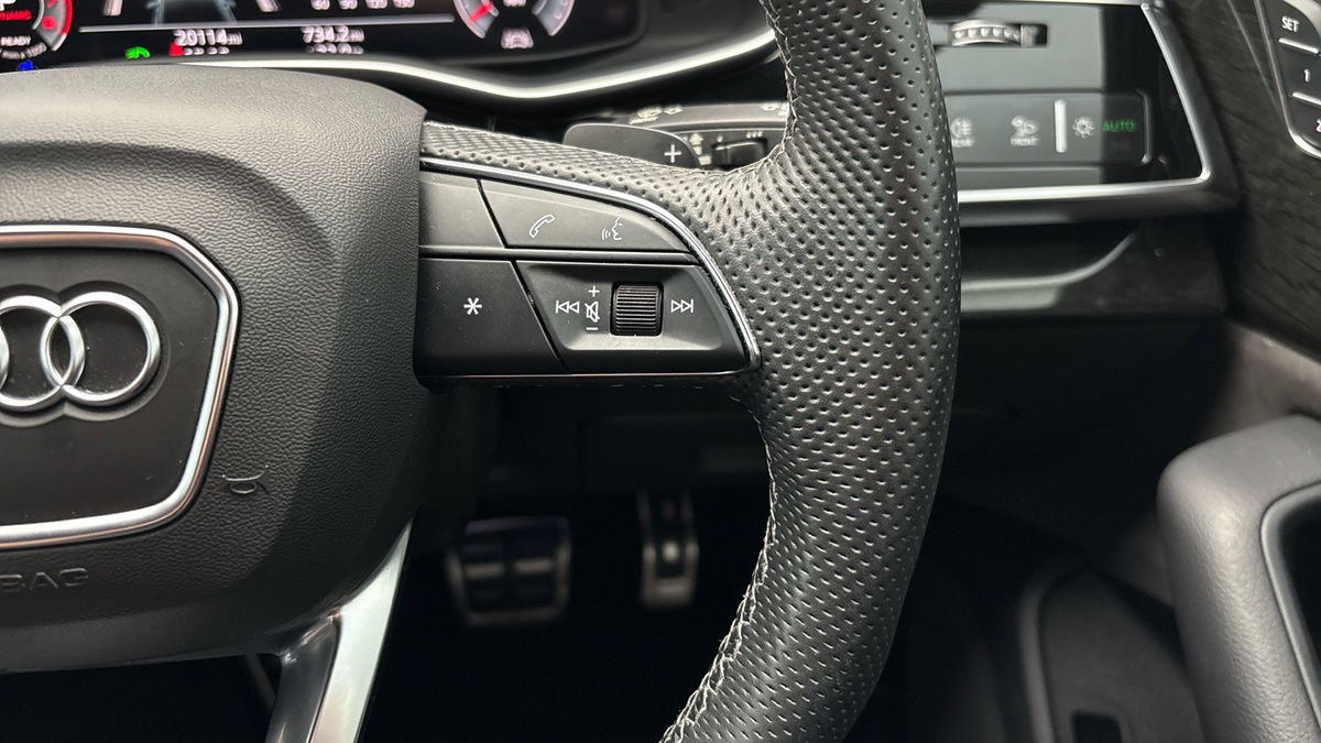 Audi Q8 Image 14