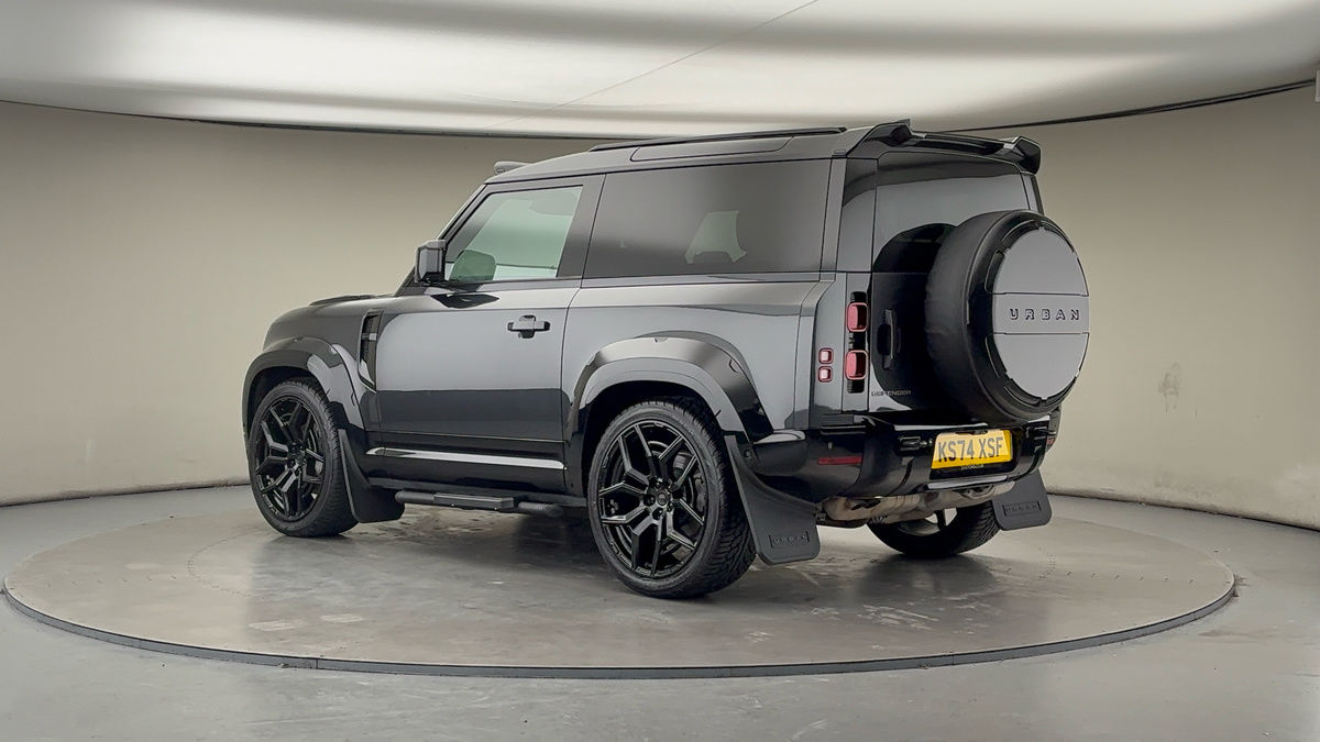 More views of Land Rover Defender 90