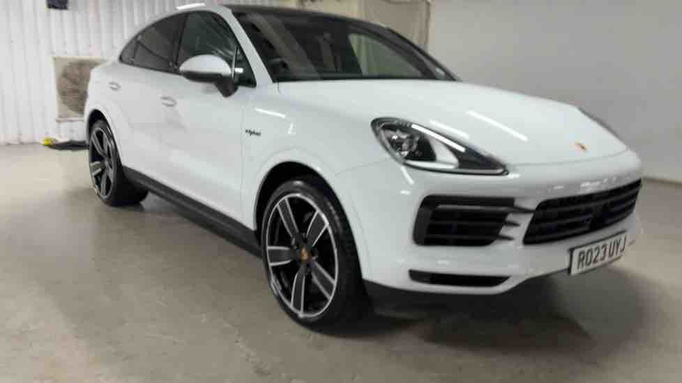 More views of Porsche Cayenne