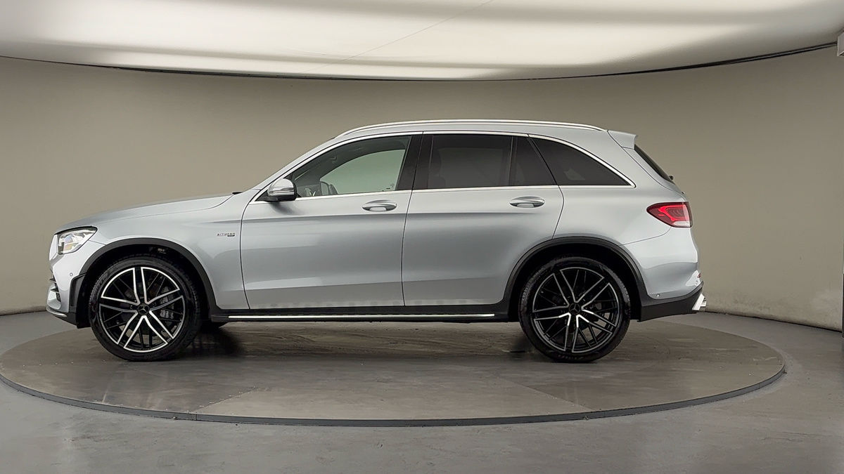 Mercedes-Benz GLC Image 15