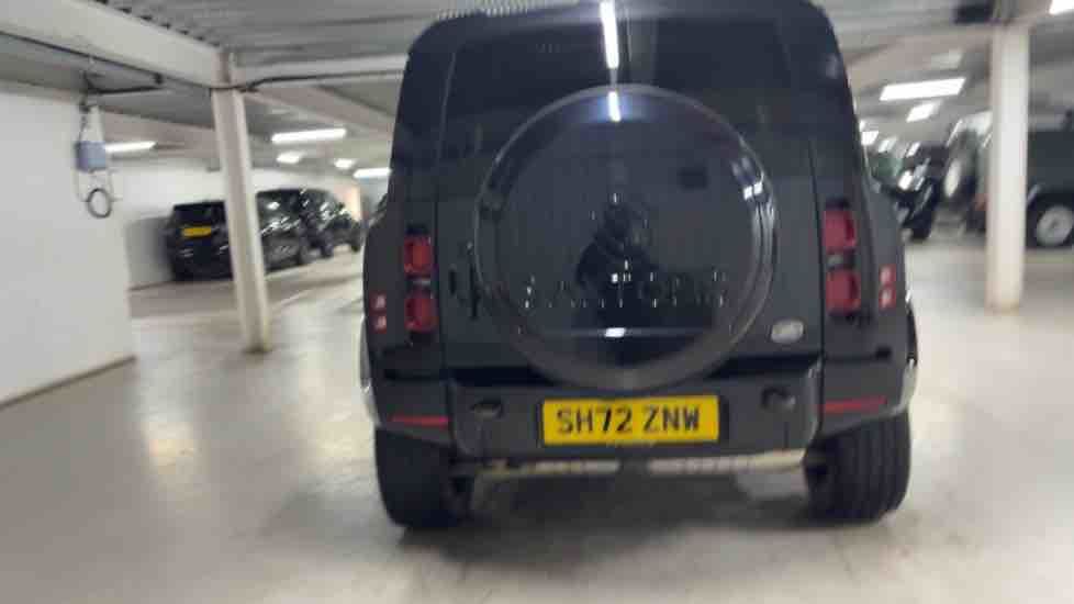 More views of Land Rover Defender 90