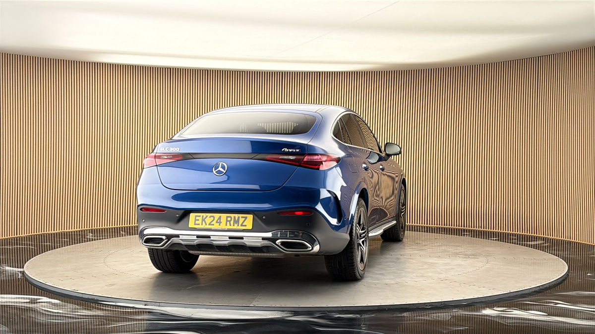 More views of Mercedes-Benz GLC
