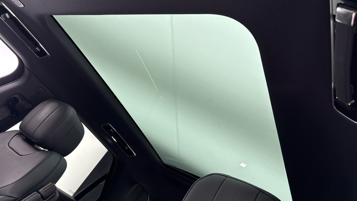 Land Rover Range Rover Sport Image 6