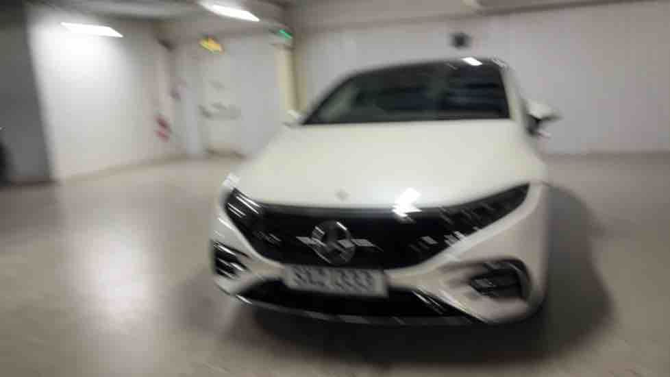 More views of Mercedes-Benz EQS